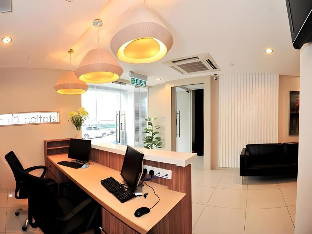Station Eight Inn Ipoh Bagian luar foto