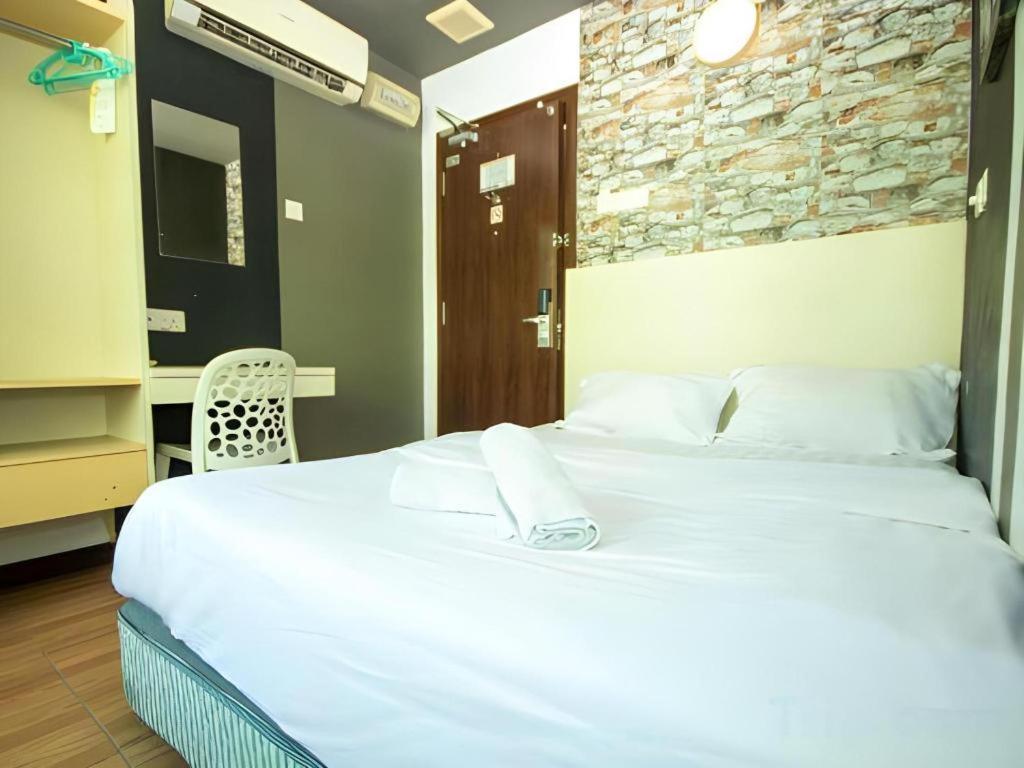 Station Eight Inn Ipoh Bagian luar foto